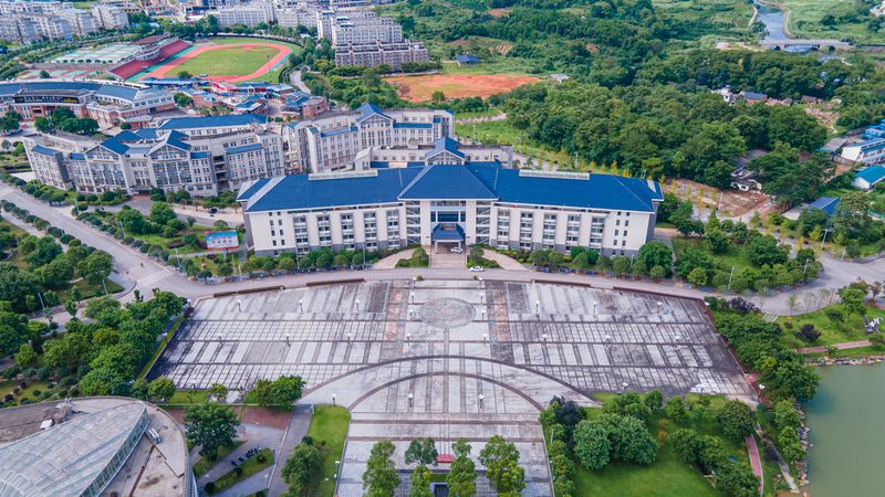上海热继电器与过载继电器：揭秘两者的奥秘与区别**